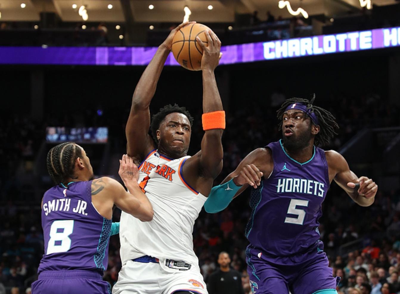 步行者不敌黄蜂，遗憾失利