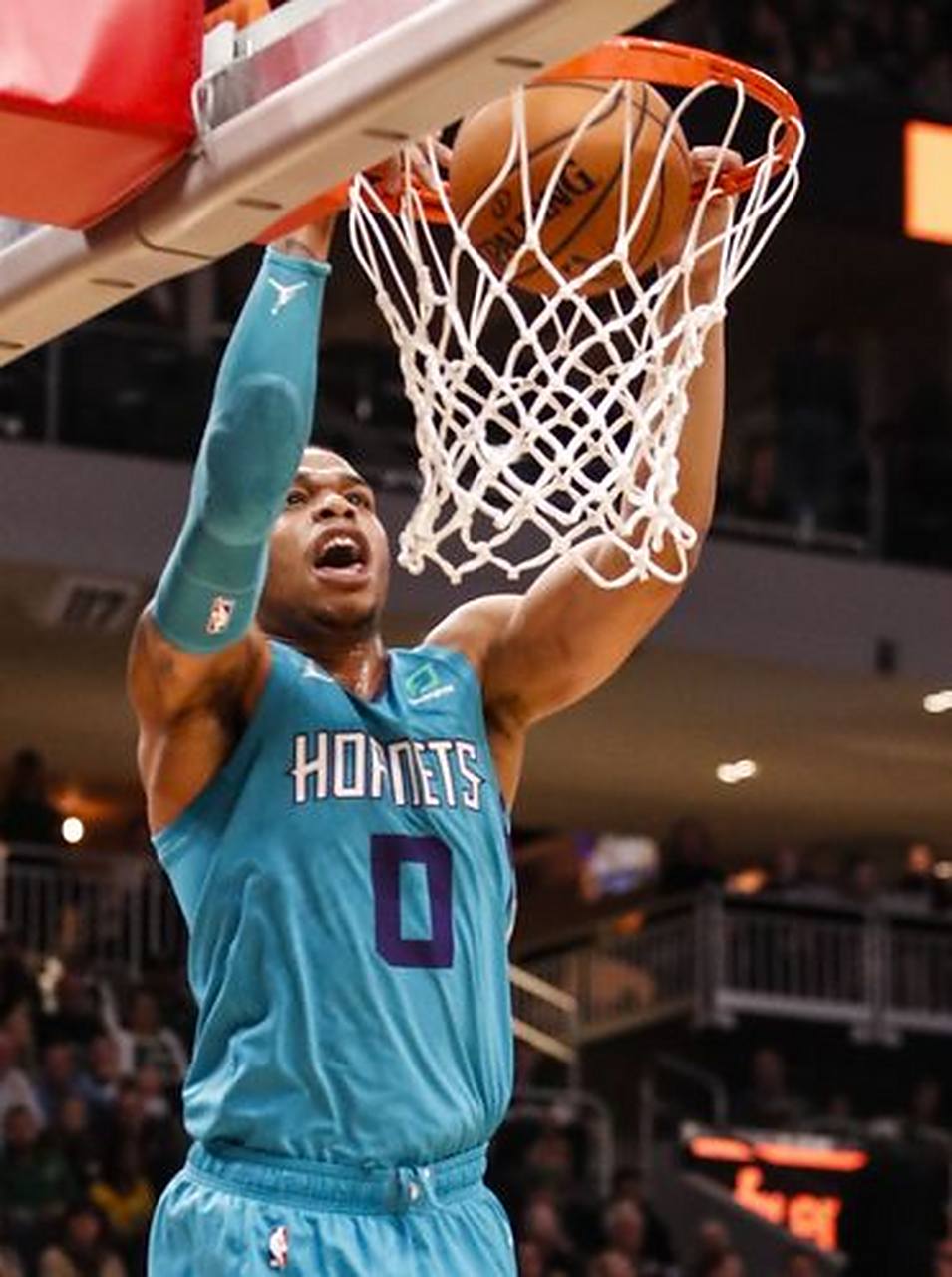 热火客场擒下黄蜂，终结三连败