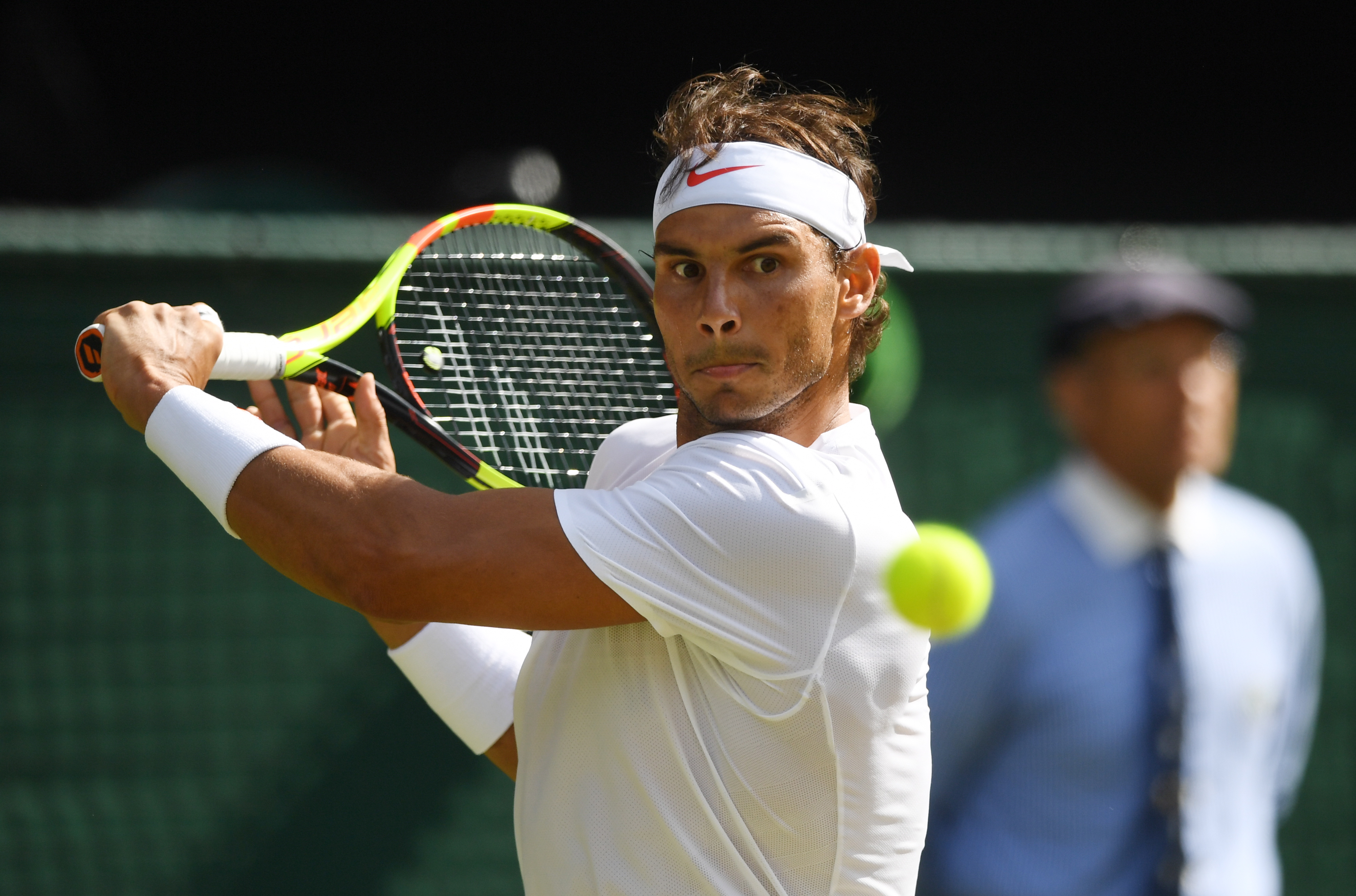 包含美国网球队轻取英国网球队，纳达尔绝境逆转的词条