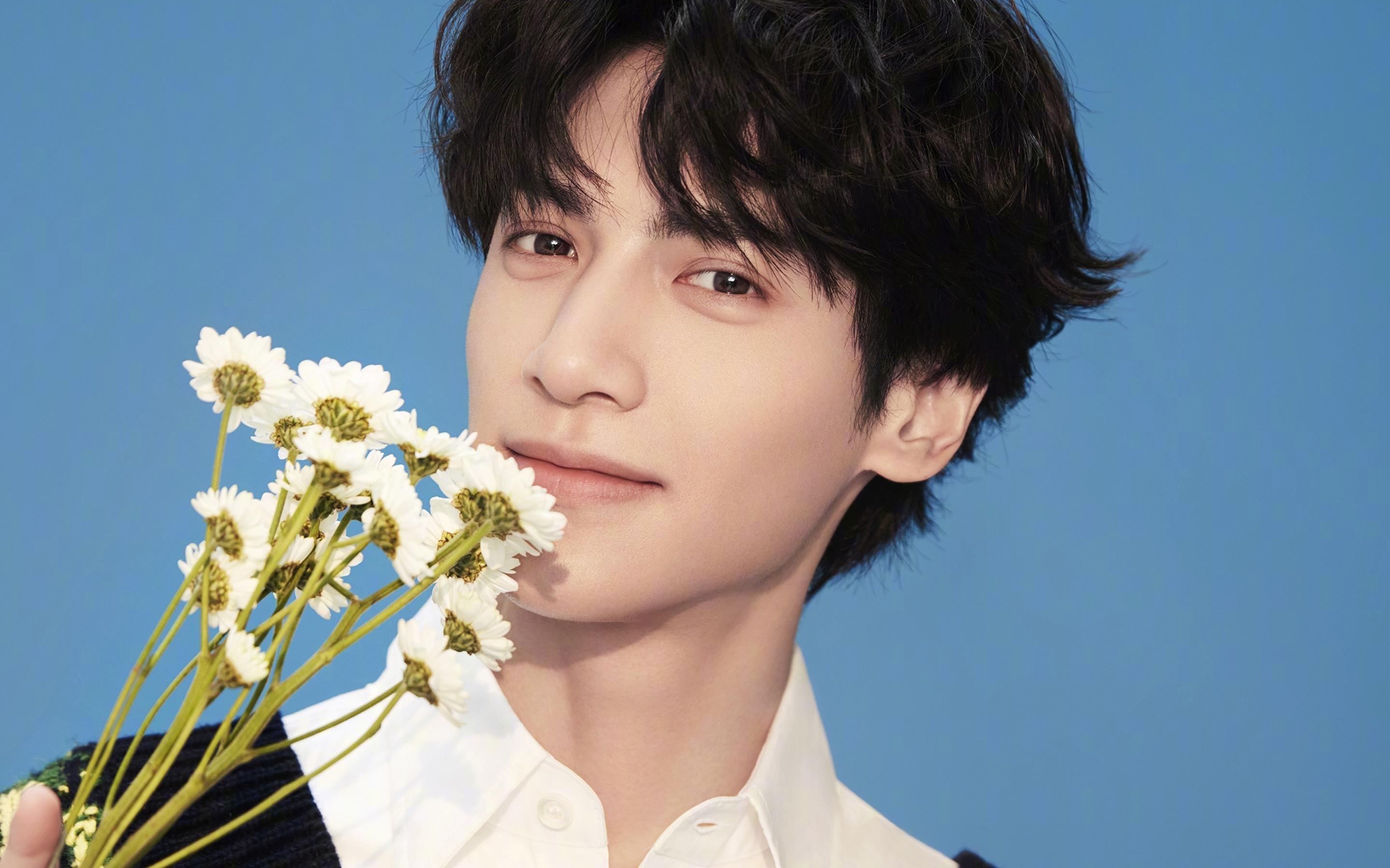 金玟哉统治后防，几内亚尖刀难救主—塞维利亚欧冠梦碎安联