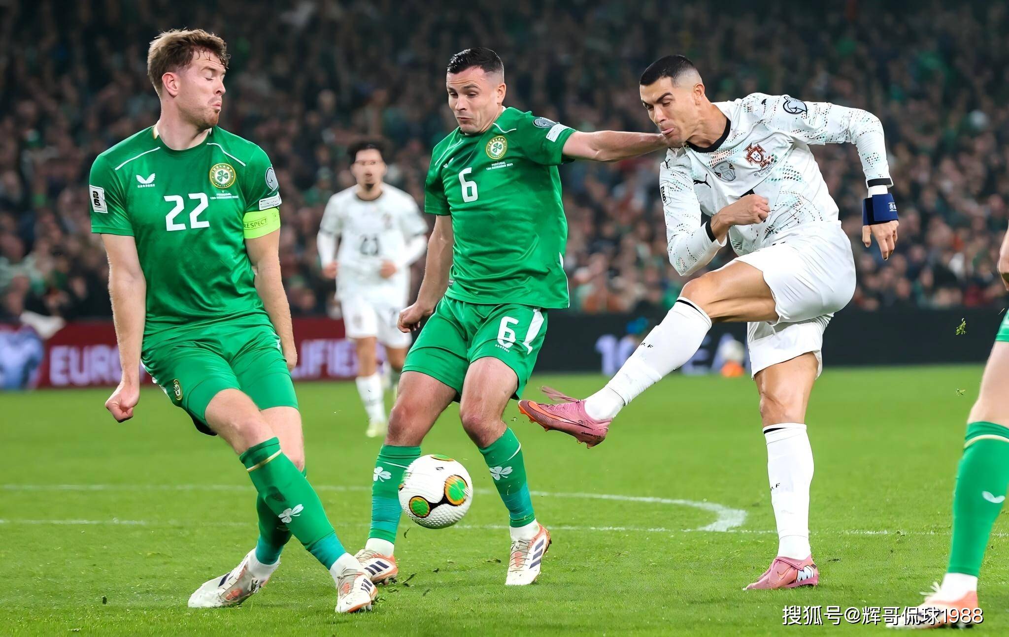 欧冠决赛焦点战，墨西哥强势拿下尼日利亚