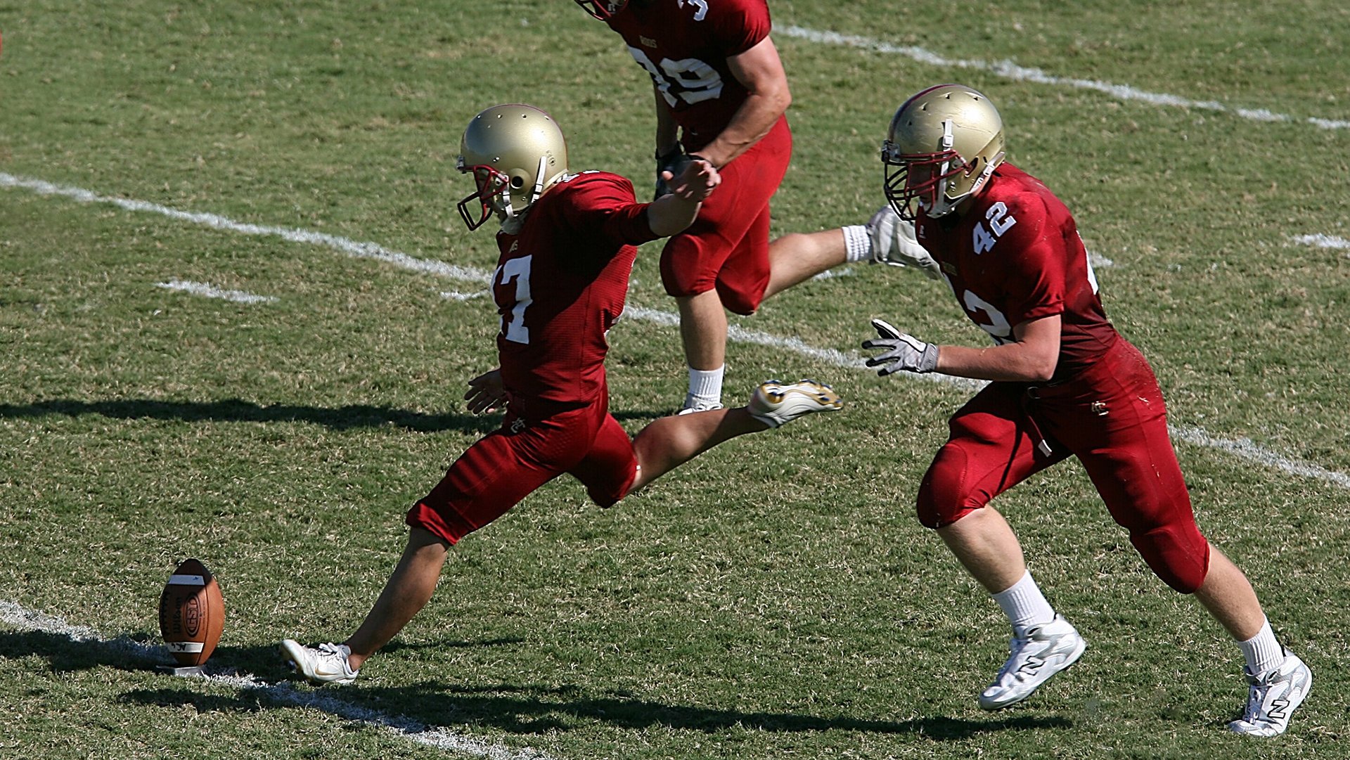足球的清晨，当李刚仁点燃亚洲之光，爱尔兰的绝杀奏响命运强音